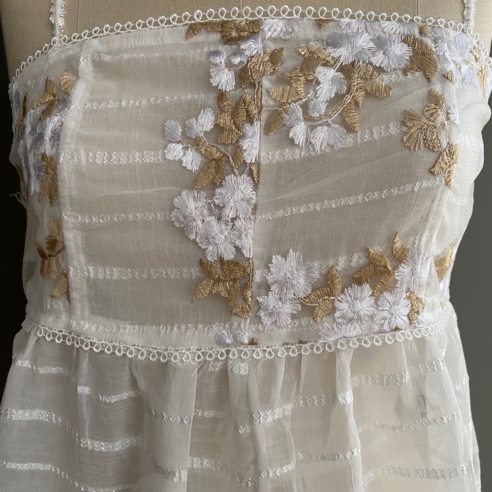 SOlD OUT Embroidered Tank. Various Sizes. - Picture 6 of 9